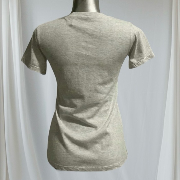 🆕Wonder Woman Graphic Fitted T-Shirt - Short Sleeve - Picture 4 of 14